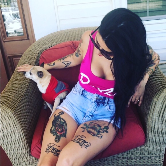 Meet your Posher, Nikki - Picture 6 of 10